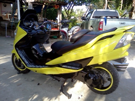 ขาย-แลก suzuki skywave k4 2004 หัวฉีด 250cc ทำสีใหม่ๆๆ ขาย 63000