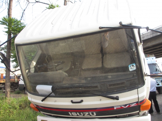 ROCKY 10ล้อ 2 เพลา 175แรงมีเกียร์ฝาก และ สโลวกลาง 6BG1 รถห้างแท้ มือเดียวตั้งแต่แรก