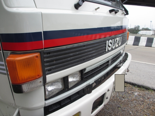 ROCKY 10ล้อ 2 เพลา 175แรงมีเกียร์ฝาก และ สโลวกลาง 6BG1 รถห้างแท้ มือเดียวตั้งแต่แรก