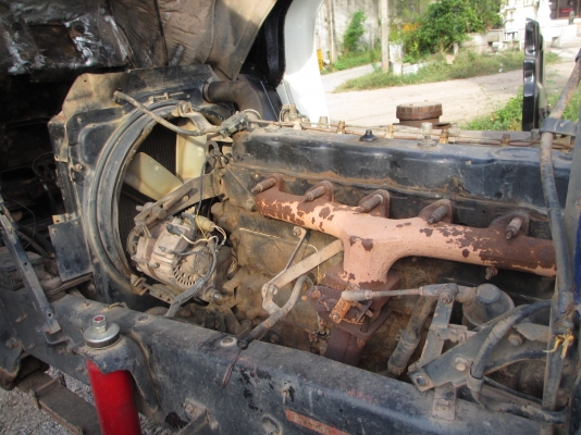 ROCKY 10ล้อ 2 เพลา 175แรงมีเกียร์ฝาก และ สโลวกลาง 6BG1 รถห้างแท้ มือเดียวตั้งแต่แรก