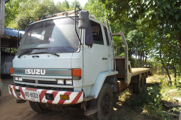 ขาย 10 ล้อ 1 เพลา เครื่อง 195 สภาพพร้อมใช้เลยคับ ราคาต่อลองกันได้คับ