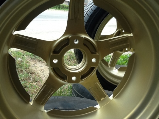 ขายแม็กขอบ17 4รู114 พร้อมยาง (ลดราคาต้อนรับปีใหม่)