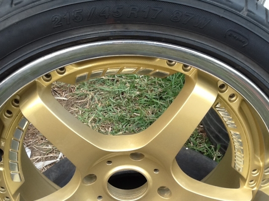 ขายแม็กขอบ17 4รู114 พร้อมยาง (ลดราคาต้อนรับปีใหม่)