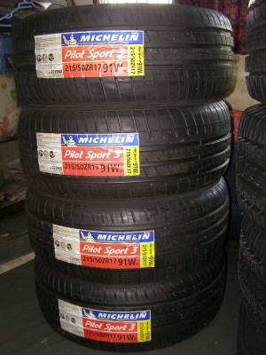 ยาง 215/50R17 MICHELIN PILOT SPORT3 ราคาเส้นละ 3000 บาท