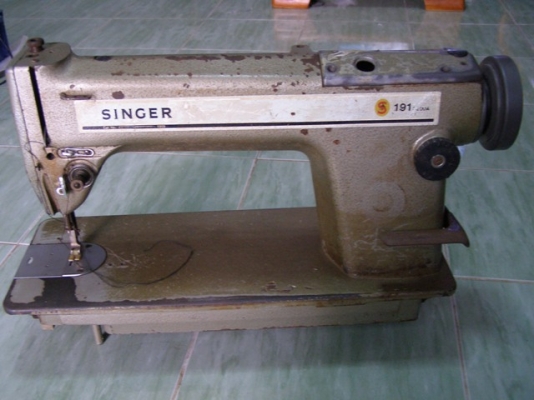 ขายจักรเย็บผ้า Singer-191