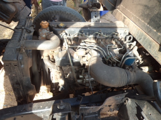 ขายรถอีซูซุNPR 120 แรงม้า สภาพสวยพร้อมใช้งาน