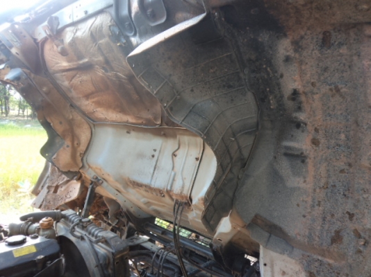 ขายรถอีซูซุNPR 120 แรงม้า สภาพสวยพร้อมใช้งาน