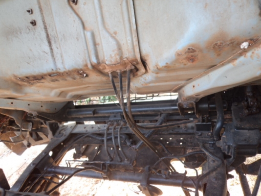 ขายรถอีซูซุNPR 120 แรงม้า สภาพสวยพร้อมใช้งาน