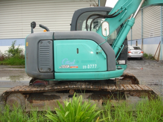 Kobelco SK135SR ปี 2004 สภาพดีมาก นำเข้าจากญี่ปุ่นครับ