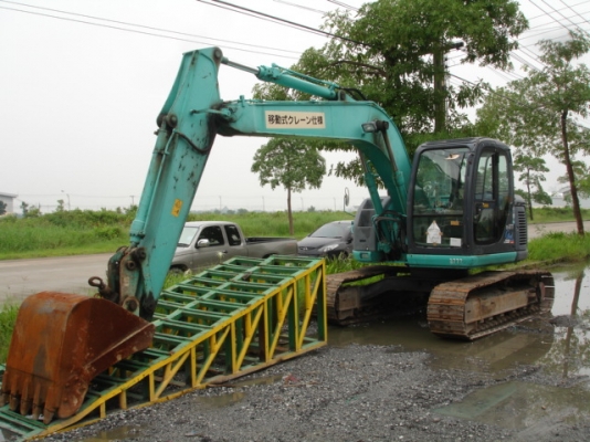 Kobelco SK135SR ปี 2004 สภาพดีมาก นำเข้าจากญี่ปุ่นครับ
