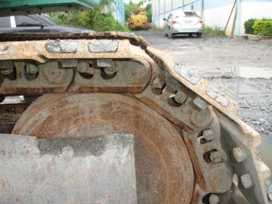 Kobelco SK135SR ปี 2004 สภาพดีมาก นำเข้าจากญี่ปุ่นครับ