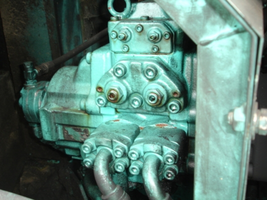 Kobelco SK100-2 (Mark V) ปี 1993 นำเข้าจากญี่ปุ่น อยากขายตัดถูก ๆ ครับ