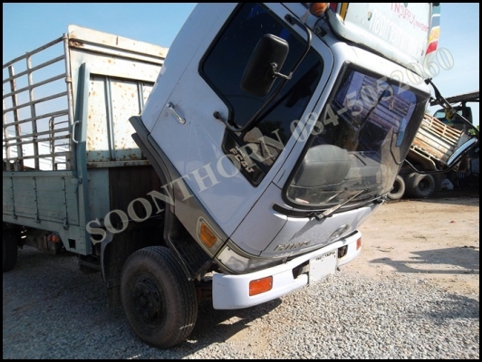 ขายด่วน รถบรรทุก 6 ล้อ HINO FC4J 150 แรง รถห้างแท้ ช่วงยาว 5.5M สภาพสวยมาก พร้อมใช้ ราคาสุดคุ้ม