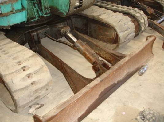 ลดราคาล้างสต๊อค Kobelco SK50UR-2 เทียบเท่า PC50UU-2 นำเข้าจากญี่ปุ่น อยากขายล้างสต๊อคครับ