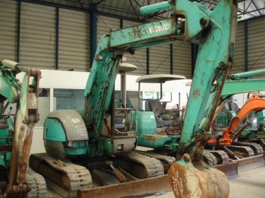 ลดราคาล้างสต๊อค Kobelco SK50UR-2 เทียบเท่า PC50UU-2 นำเข้าจากญี่ปุ่น อยากขายล้างสต๊อคครับ