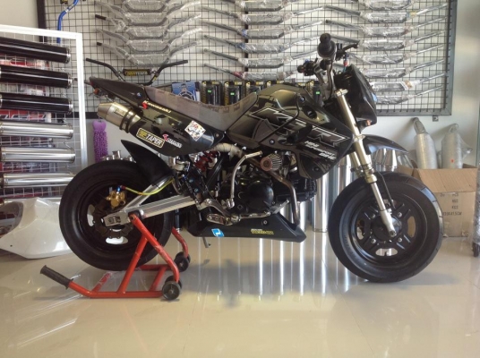 ขาย KSR ลาย 5 เเต่งเต็มลำ เเต่งสวยๆๆ หล่อ สุดคุ้ม 45000 ต่อรองได้ ด่วน