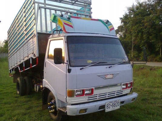 ขายรถดั้มเกษตร   KM777 117  แรงม้า   สภาพสวยพร้อมใช้งานจริงสวยมากก