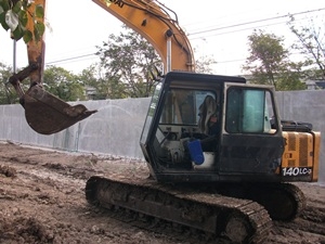 ขายรถแบ็คโฮฮุนได PC140