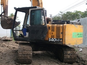 ขายรถแบ็คโฮฮุนได PC140