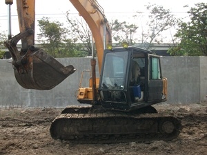 ขายรถแบ็คโฮฮุนได PC140