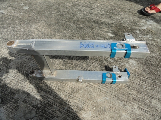 ขายสวิงอาร์มหลังอลูมิเนียนพร้อมส่ง 350   o810968899