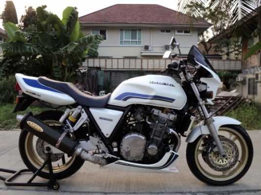 ขายCB1000 อินวอยร์แท้ๆ สภาพสวยๆโดนๆ
