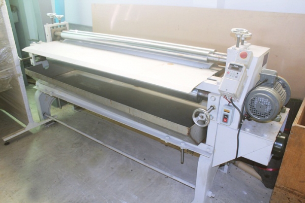 ขายเครื่องทากาวลาเท็กซ์ ใช้ไม่ถึง 10 ครั้ง