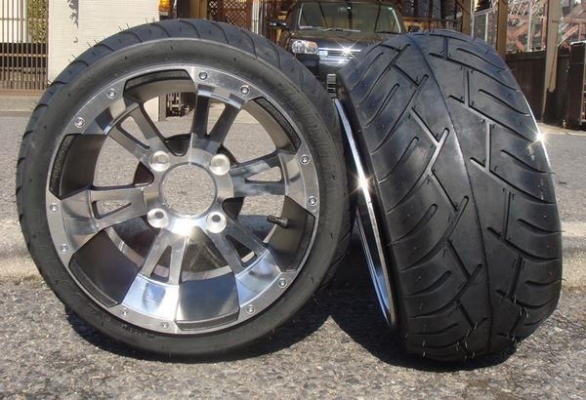 จำหน่ายล้อโตพร้อมยางขอบ 8-10 สำหรับ สำหรับสามล้อ Gyro zoomer scoopy โหดๆปริ้นๆ