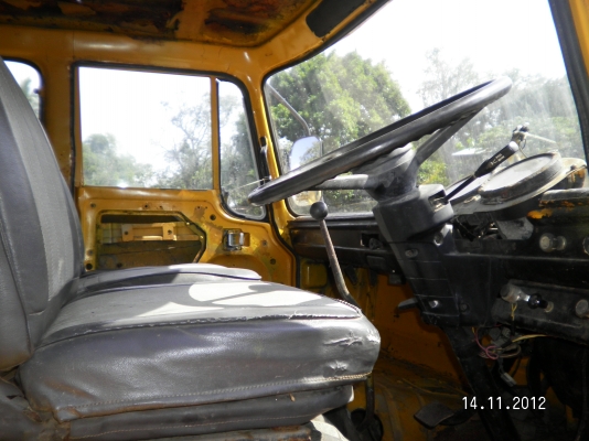 ขายรถ6ล้อใหญ่kr300