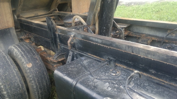 ขาย 6 ล้อดั้ม NPR 135 แรง ช่วงล่าง F