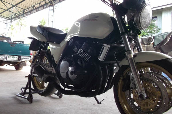 ขาย CB400 อินวอยร์แท้ สวยๆ ขาย CB400 อินวอยร์แท้ สวยๆ