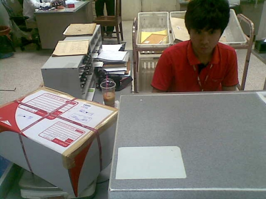 ส่งโช๊คshowaให้พี่สมใสแล้วคับพรุ่งนี้รับของคับ