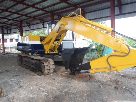 ขายรถแมคโครPC120-3สภาพพร้อมใช้  สนใจติดต่อ บอย 085-156-2314