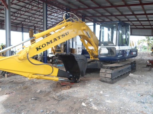 ขายรถแมคโครPC120-3สภาพพร้อมใช้  สนใจติดต่อ บอย 085-156-2314