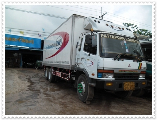 สิบล้อ เพลาเดียว ห้องเย็น เครื่อง 260 แรง น่าใช้