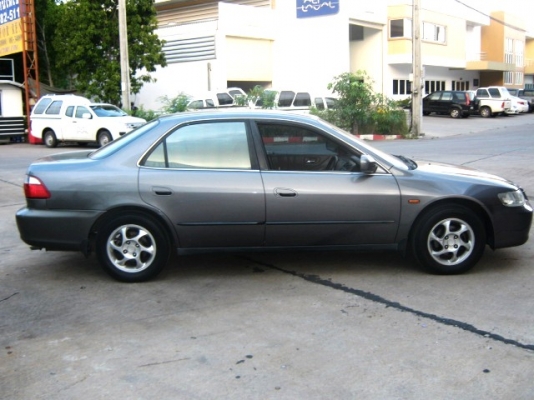 ขาย HONDA ACCORD งูเห่า2.3 Vtec ติดแก๊ส LPG ขาย HONDA ACCORD งูเห่า2.3 Vtec ติดแก๊ส LPG