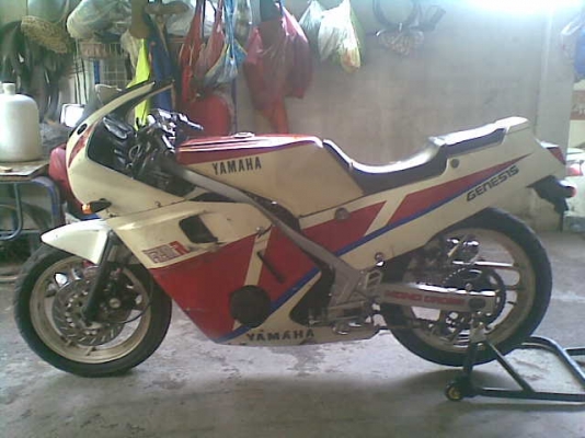 ขายแล้วนะครับขอบคุณลูกค้าทุกคนที่สนใจFZ400Rราคาถูกๆ25900