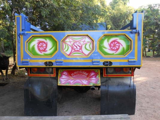 ปรับราคาแล้วจะเอาก็รีบเอา 195 แรง จดประกอบได้ 1 ปีครับ รถสภาพดีมาก รถพร้อมลุย สีไม่มีตำหนิ