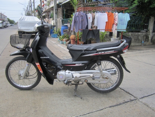 ขายด่วน ดรีม125ปี48 เครื่องดีเดิมๆราคาถูกๆ21900ด่วนๆเลยคับ
