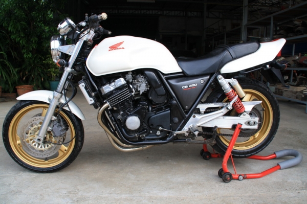 ขาย CB 400 ปี 95 อินวอย สรรพสามิแท้ เครื่องดี ท่อเลส ปลายเคฟล่า เสียงมันเวอร์