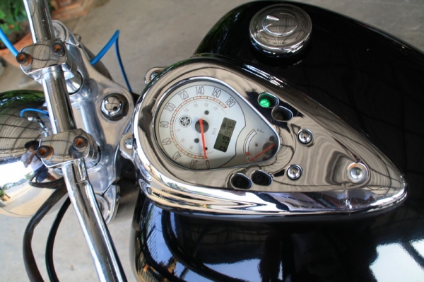 ขาย DRAGSTAR 400 CLASSI ปี 2000 ไมล์ดิจิตอล อินวอย 75000 ขาย DRAGSTAR 400 CLASSI ปี 2000 ไมล์ดิจิตอล อินวอย 75000