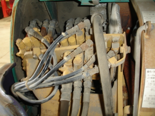 Komatsu PC30-7 สภาพสวย นำเข้าจากญี่ปุ่นในราคาไม่แพงครับ