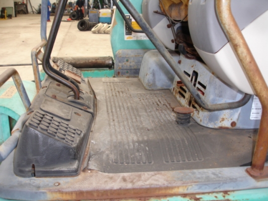 Komatsu PC30-7 สภาพสวย นำเข้าจากญี่ปุ่นในราคาไม่แพงครับ