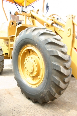 ขาย รถตัก CAT910-40Y เก่านอก สวยกิ๊กๆ 890,000 TEL : 087-0339334 (อ็อฟ) ขาย รถตัก CAT910-40Y เก่านอก สวยกิ๊กๆ 890,000 TEL : 087-0339334 (อ็อฟ)