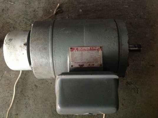 ขายมอเตอร์ 1.5เเรง 2 สาย ไฟ220 ยี่ห้อ MITSUBISHI สภาพดี ใหม่มากราคาถูก ขายมอเตอร์ 1.5เเรง 2 สาย ไฟ220 ยี่ห้อ MITSUBISHI สภาพดี ใหม่มากราคาถูก