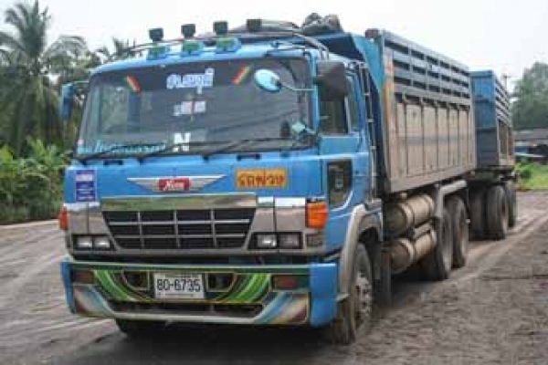 ขายด่วน ฮีโน่สามใบปัด ZM   เครื่อง 13D สนใจติดต่อ วุฒิ 088-2382857,081-8805801,089-5132353