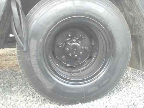 ขาย isuzu NPR 130 พร้อมตู้เลส 10บาน ปี48 ขาย isuzu NPR 130 พร้อมตู้เลส 10บาน ปี48