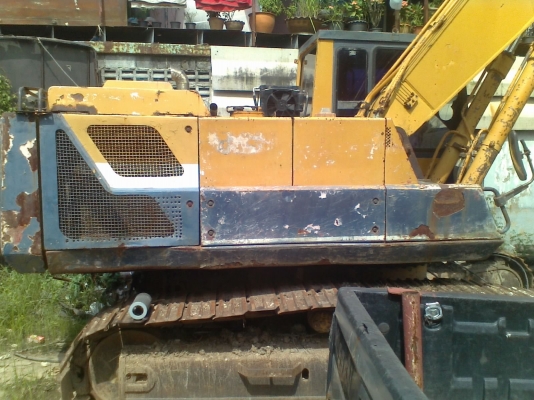 ขายด่วน โคมัสซุ PC200รุ่น 3 ขายด่วน โคมัสซุ PC200รุ่น 3