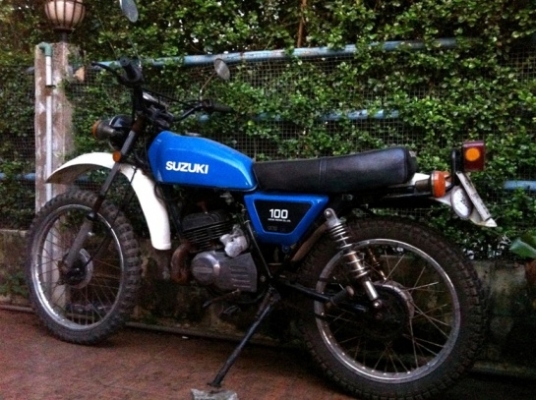 ย Suzuki TS100N ทะเบียนพร้อมโอน รถสวยครับ สีเดิม เดิมๆจ้า