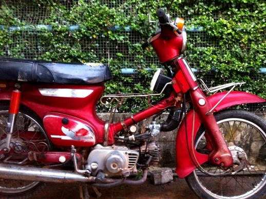 ขาย honda C70ka ทะเบียนพร้อมเอกสารชุดโอน สีเดิมครบ สภาพสวยครับ สระบุรีจ้า